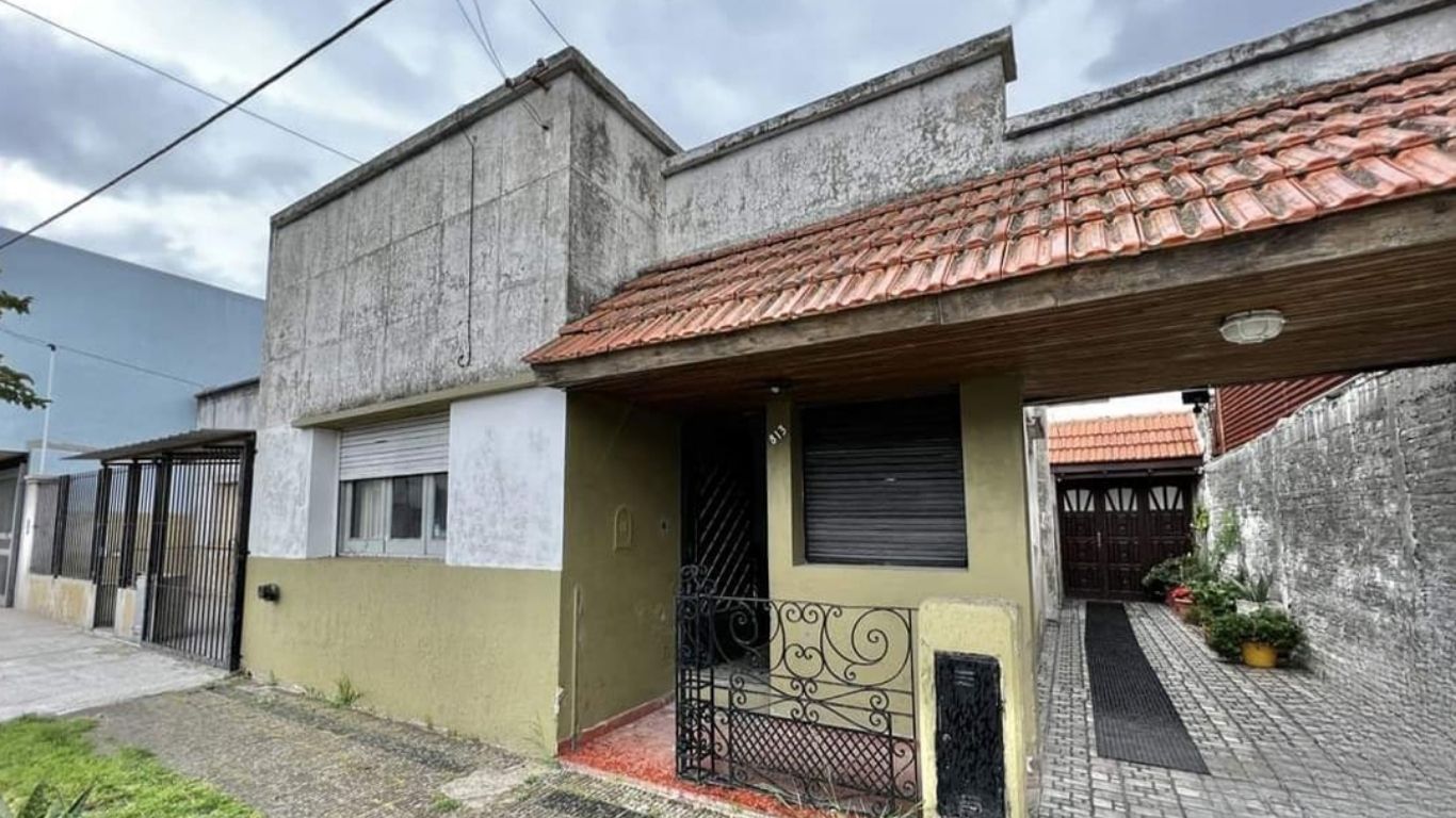 MARQUÉS DE DE AVILÉS E/ MORENO Y SAENZ PEÑA
